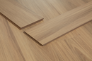 Spotted Gum - 12.3mm AquaStep Laminate