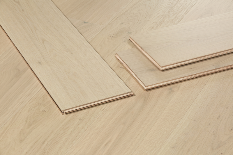 Cream - 15mm Engineered Oak Timber Flooring