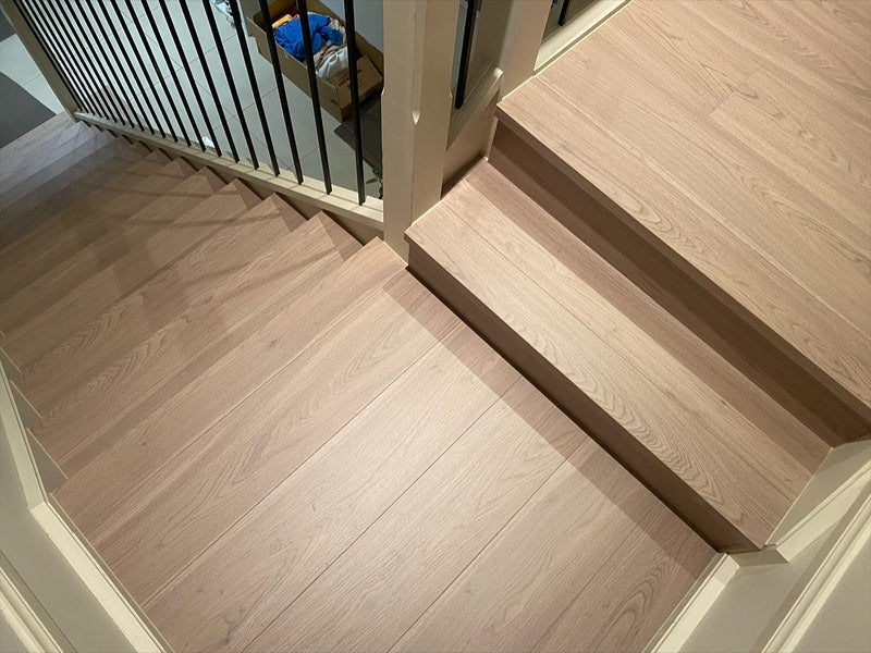 Light Oak - 10.3mm Hybrid Flooring