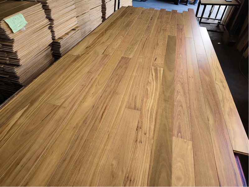 Blackbutt (18mm Solid Timber - Prefinished)